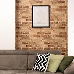 Apartmán Comfort - 5 Min Walk To Nivy Bus Station And Twin *