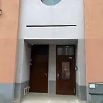 Apartmán Comfort - 5 Min Walk To Nivy Bus Station And Twin Bratislava
