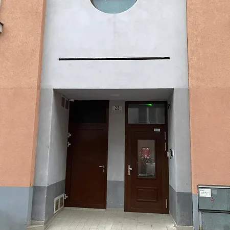 Apartmán Comfort - 5 Min Walk To Nivy Bus Station And Twin Bratislava
